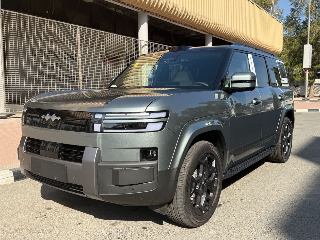 2025 BYD Leopard Titanium 7